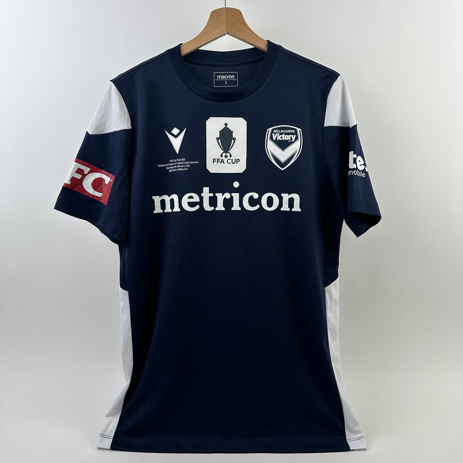 #11 Folami Melbourne Victory 2021-22 FFA Cup Home (L)