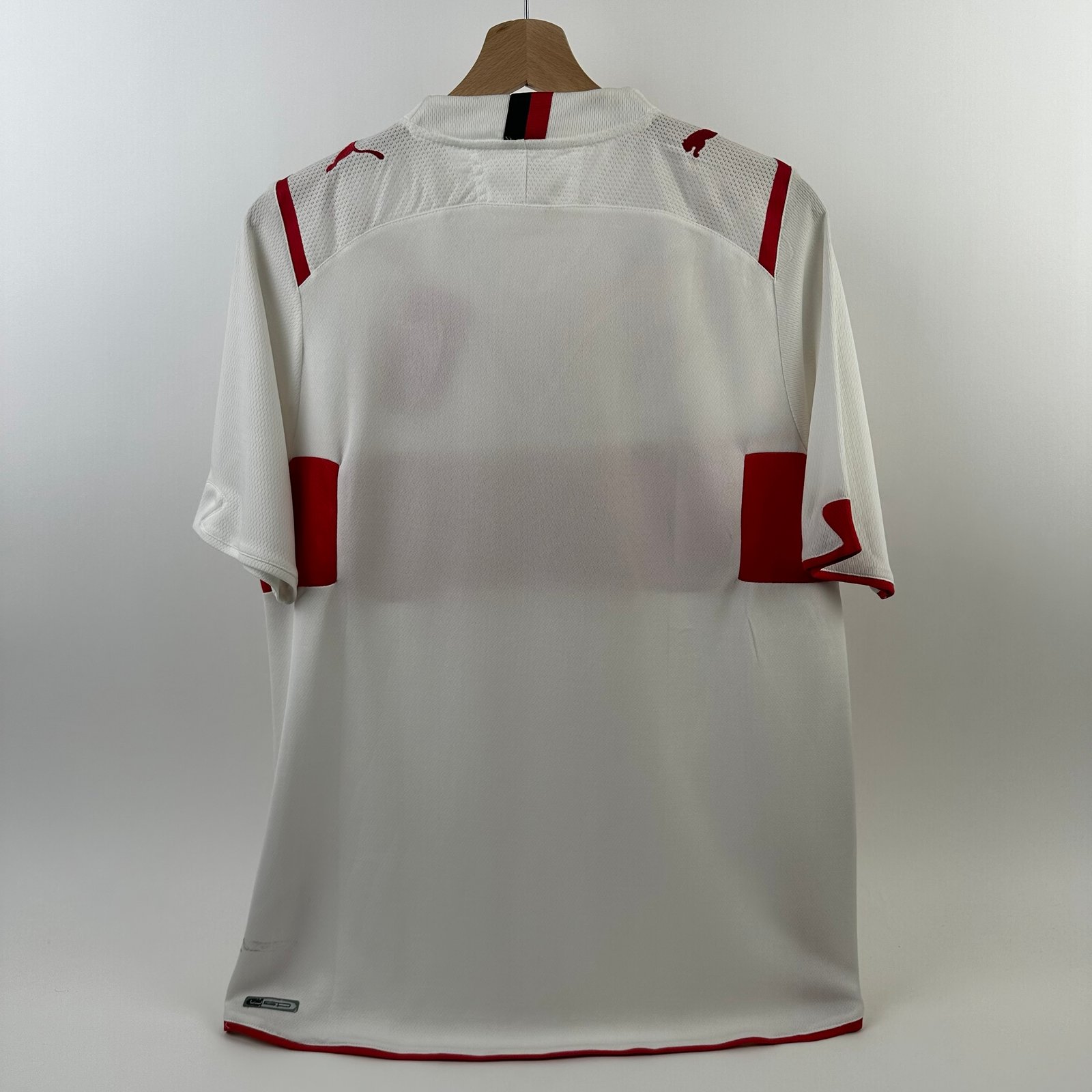 Stuttgart 2009-10 Home (S)
