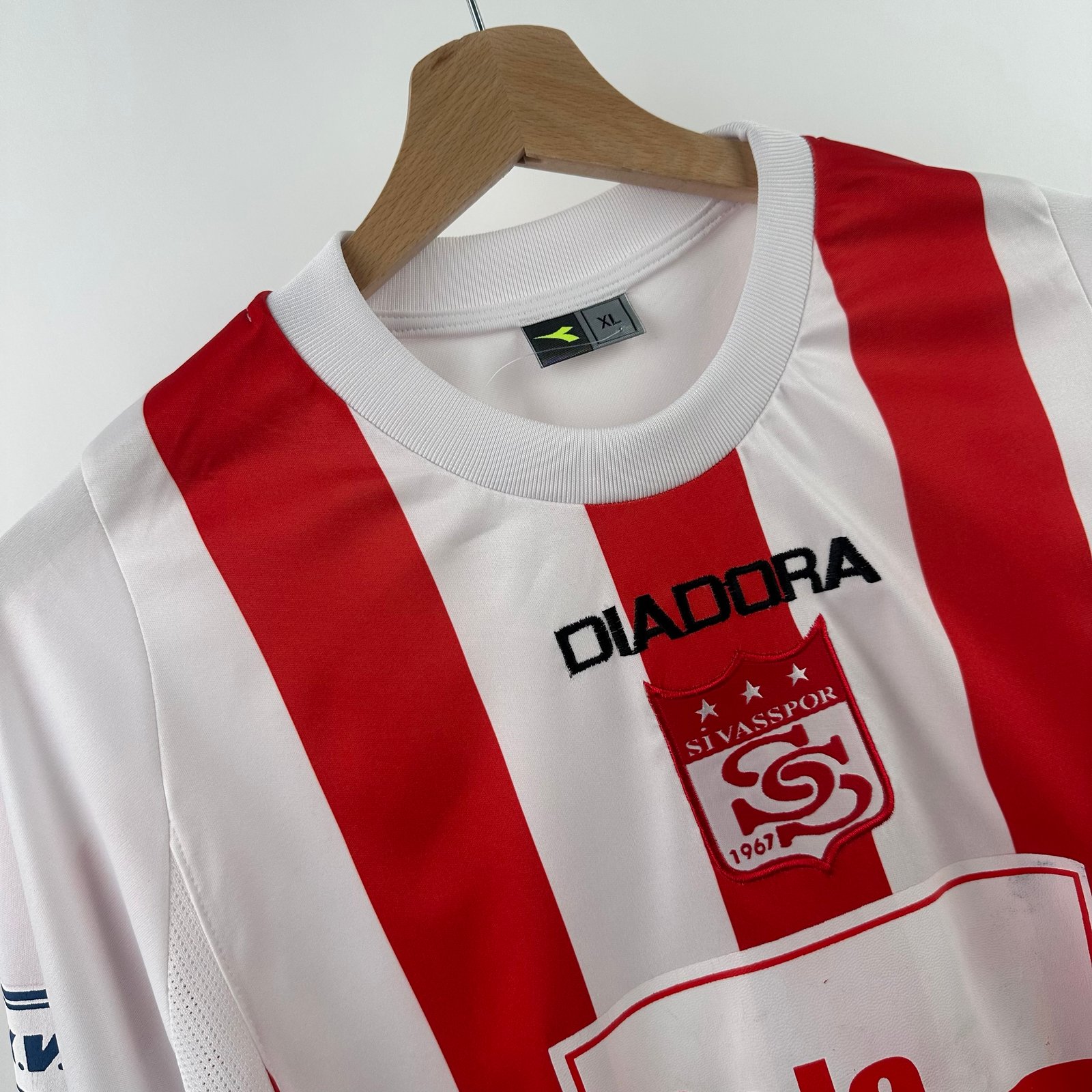 #5 Sivasspor 2004-05 Home (XL)
