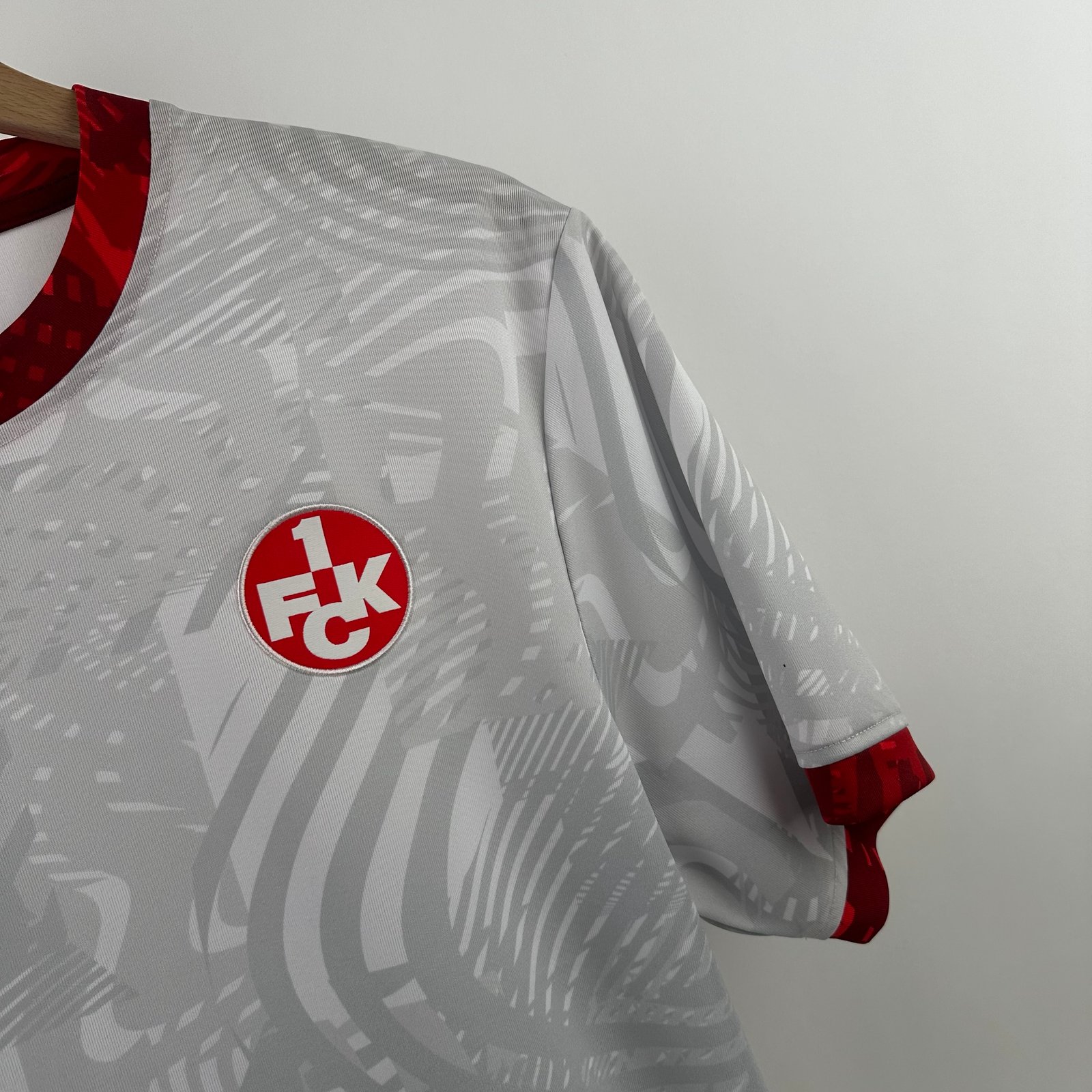 Kaiserslautern 2024-25 Away (M)