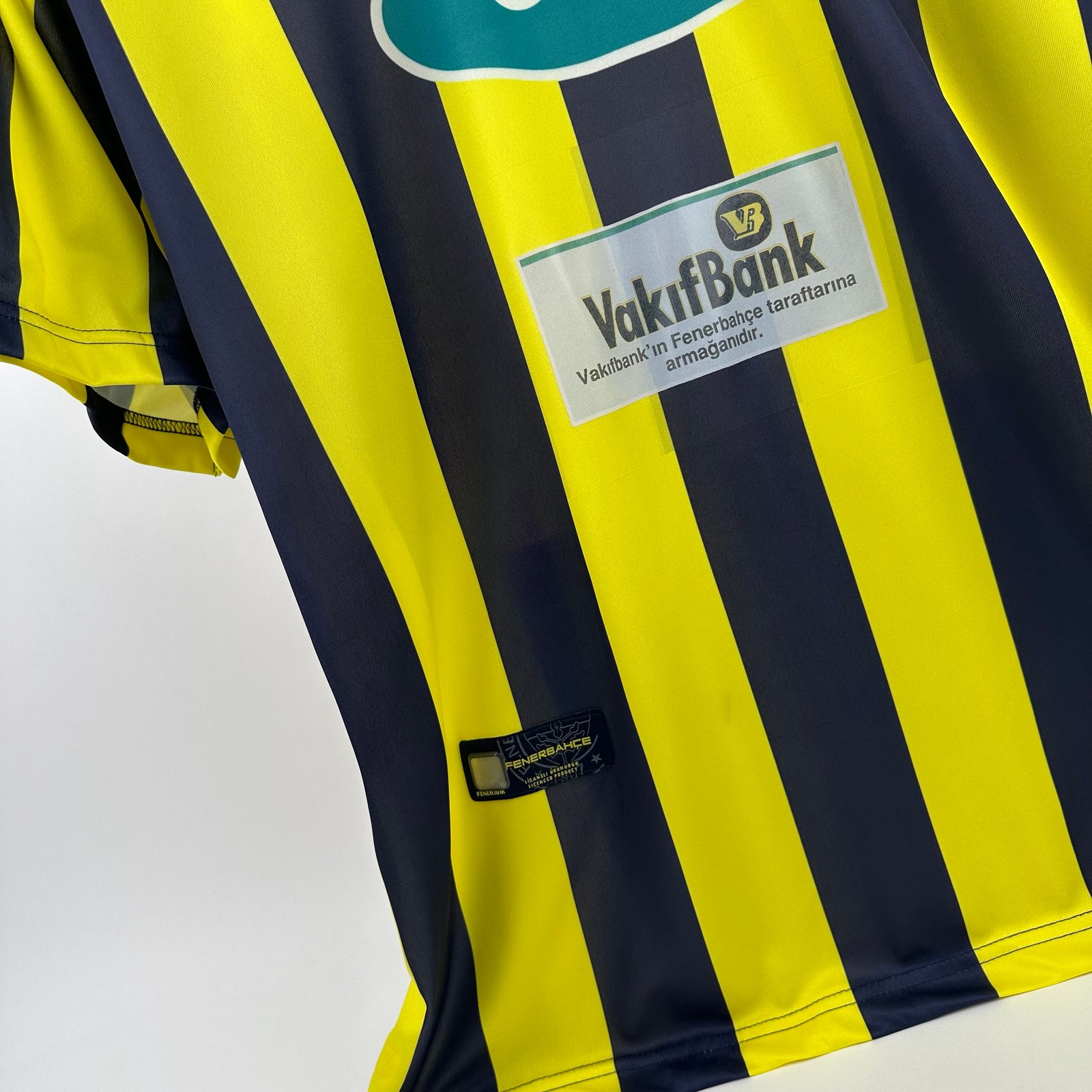 Fenerbahçe 2003-04 Home (M)
