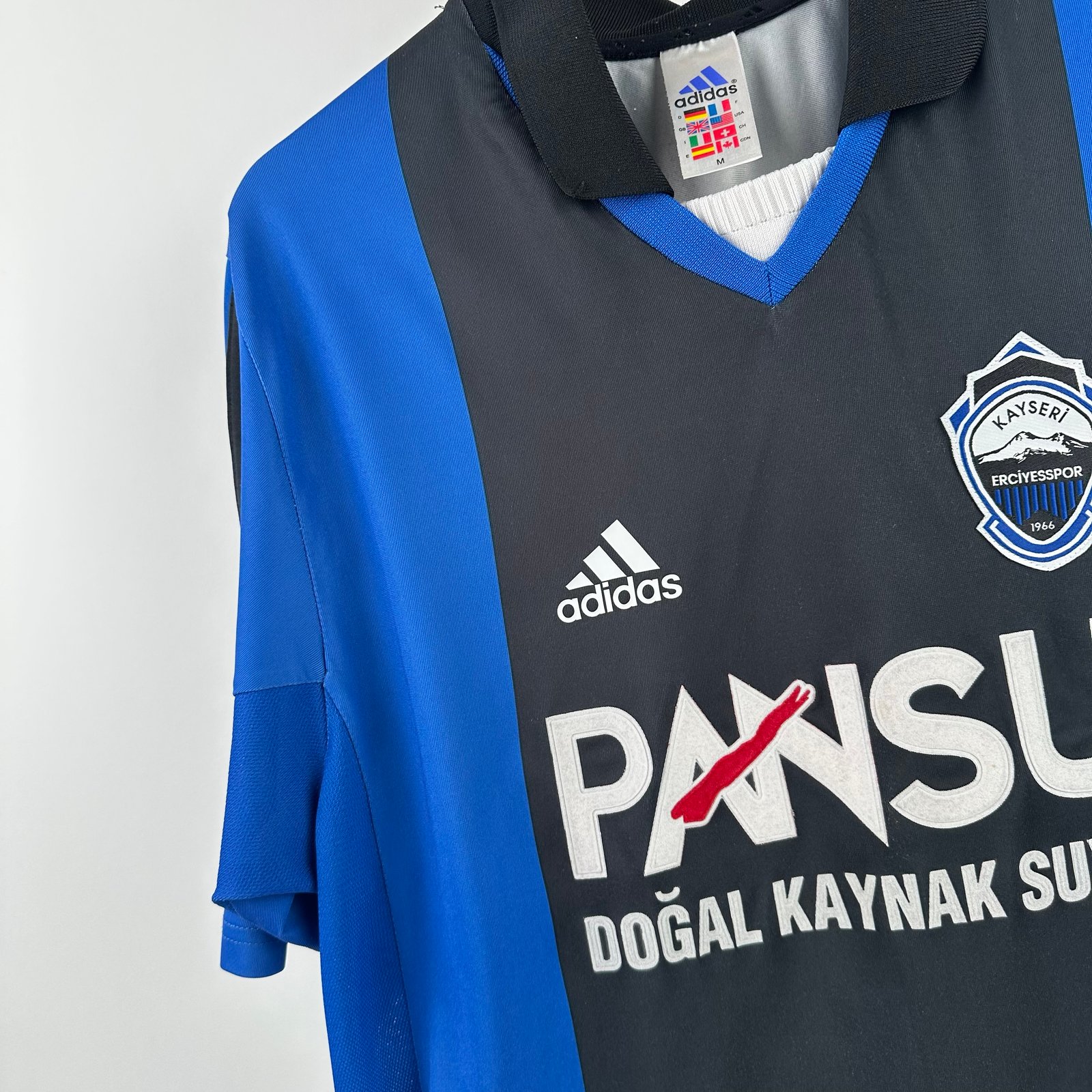 #25 M. Emin Kayseri Erciyespor 2005-06 Home (M)