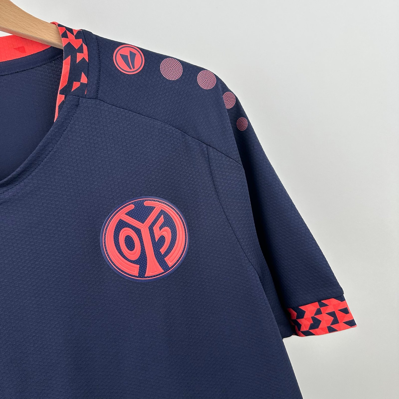 Mainz 05 2024-25 Away (L)