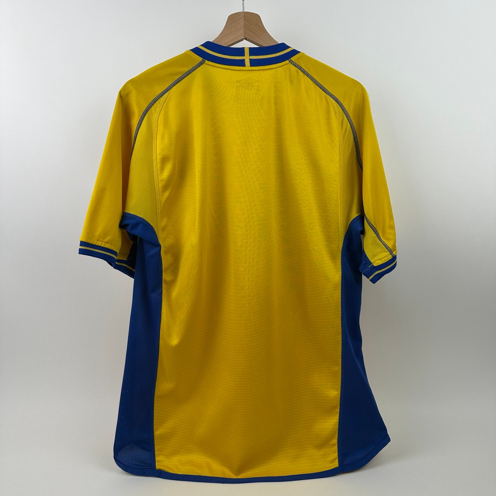 İsveç 2005 Home (M)