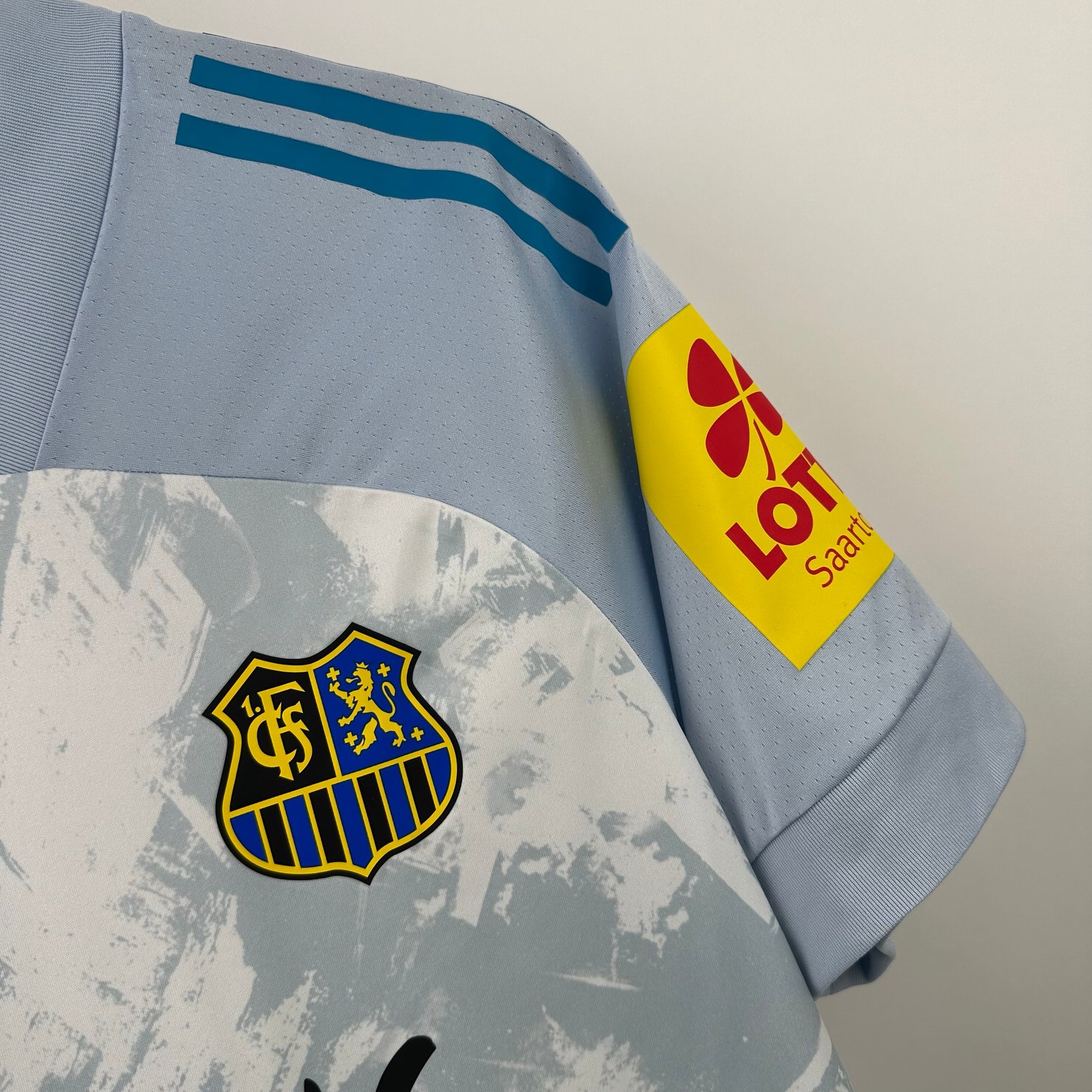 Saarbrücken 2020-21 Away (M)