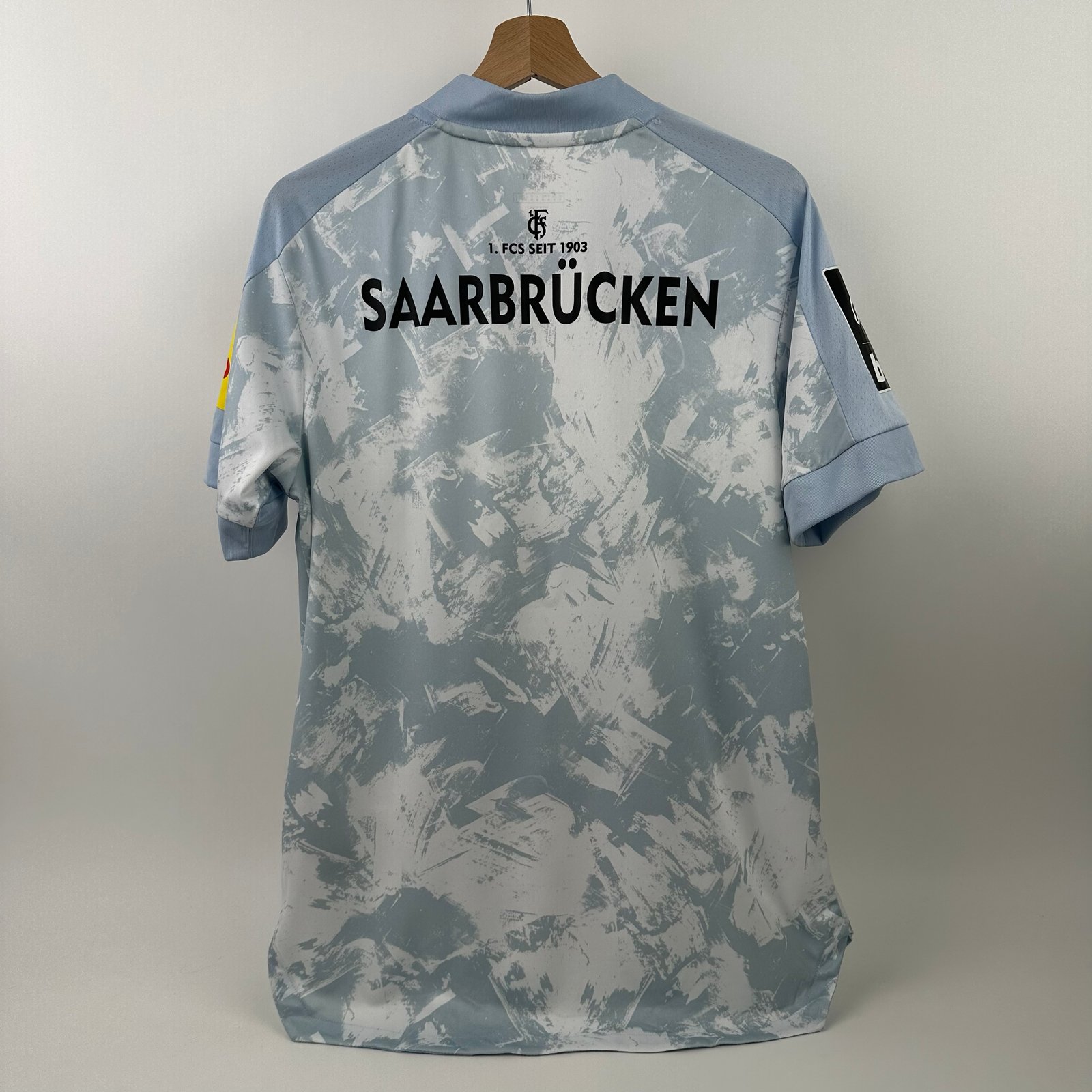Saarbrücken 2020-21 Away (M)