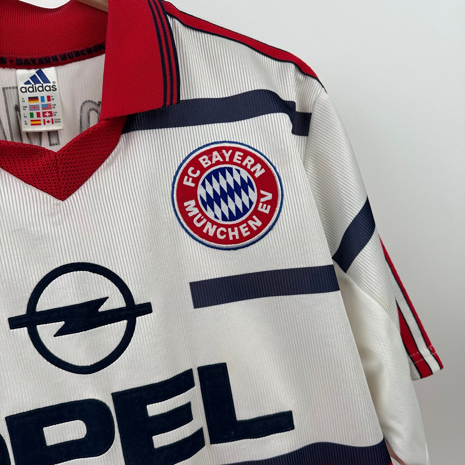 Bayern München 1998-99 Away (M)