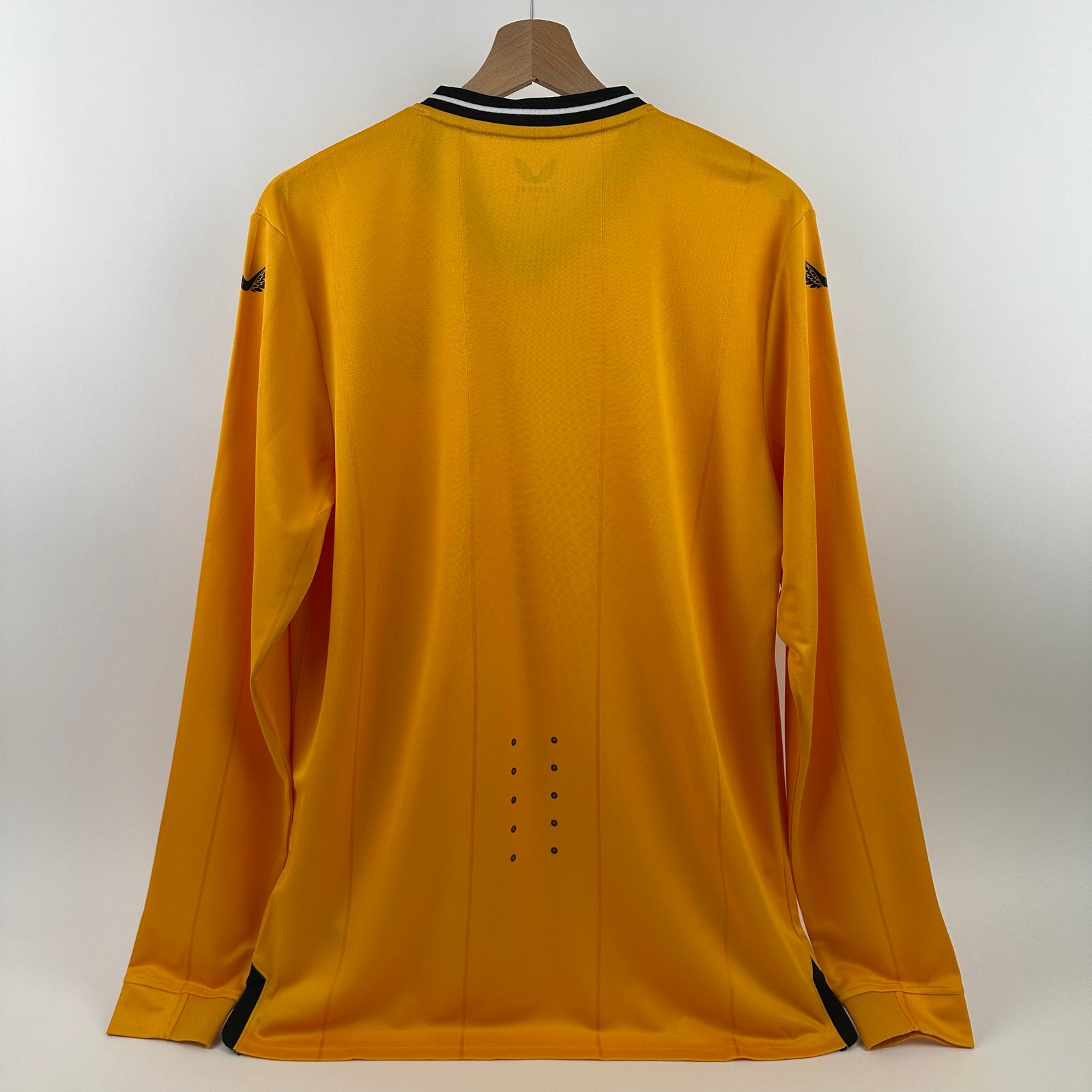 Wolverhampton 2023-24 Home (L)