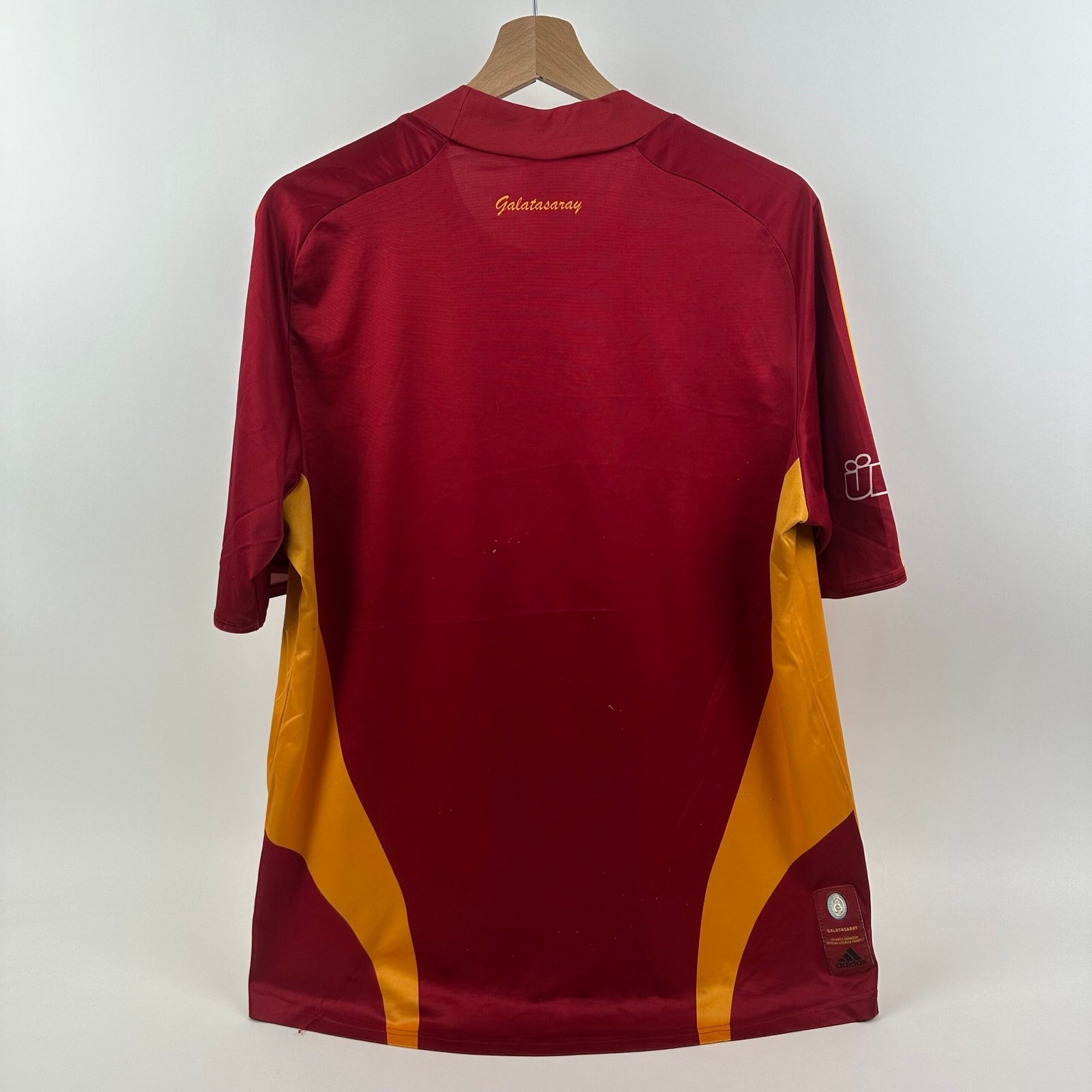 Galatasaray 2008-09 Third (L)