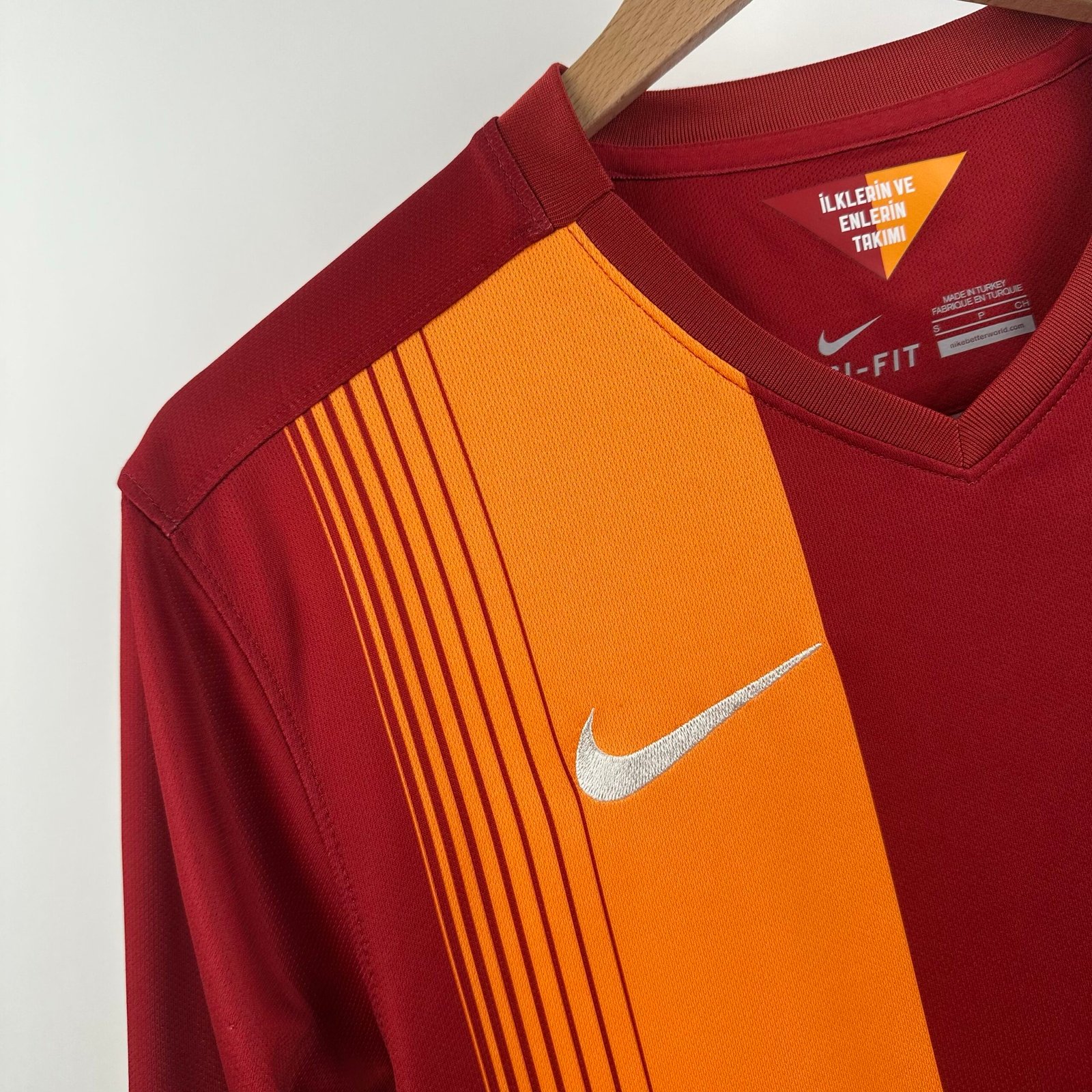 Galatasaray 2014-15 Home (S)