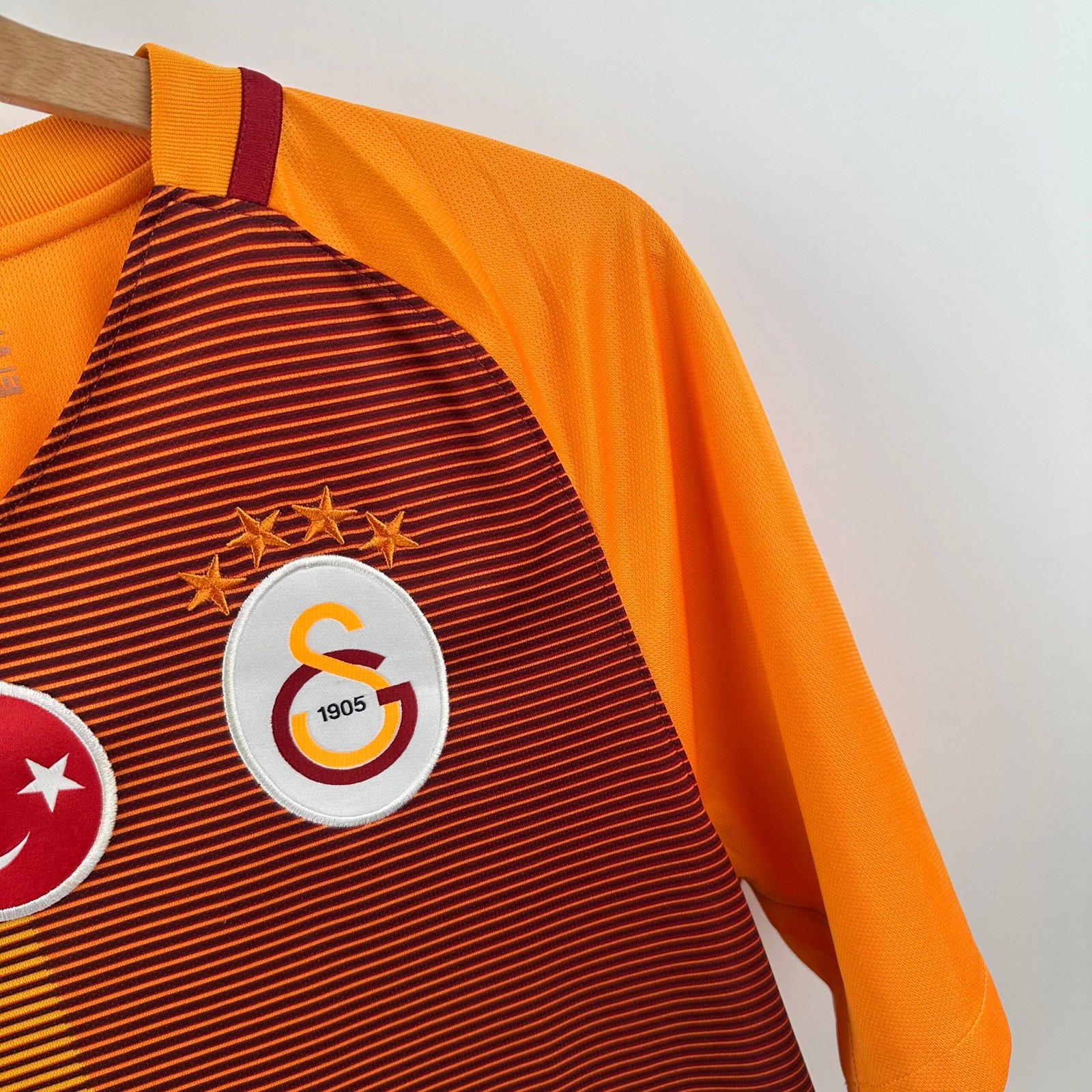 Galatasaray 2016-17 Home (S)
