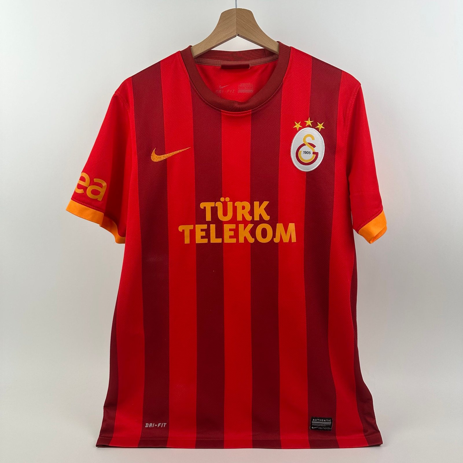 Galatasaray 2013-14 Third (M)