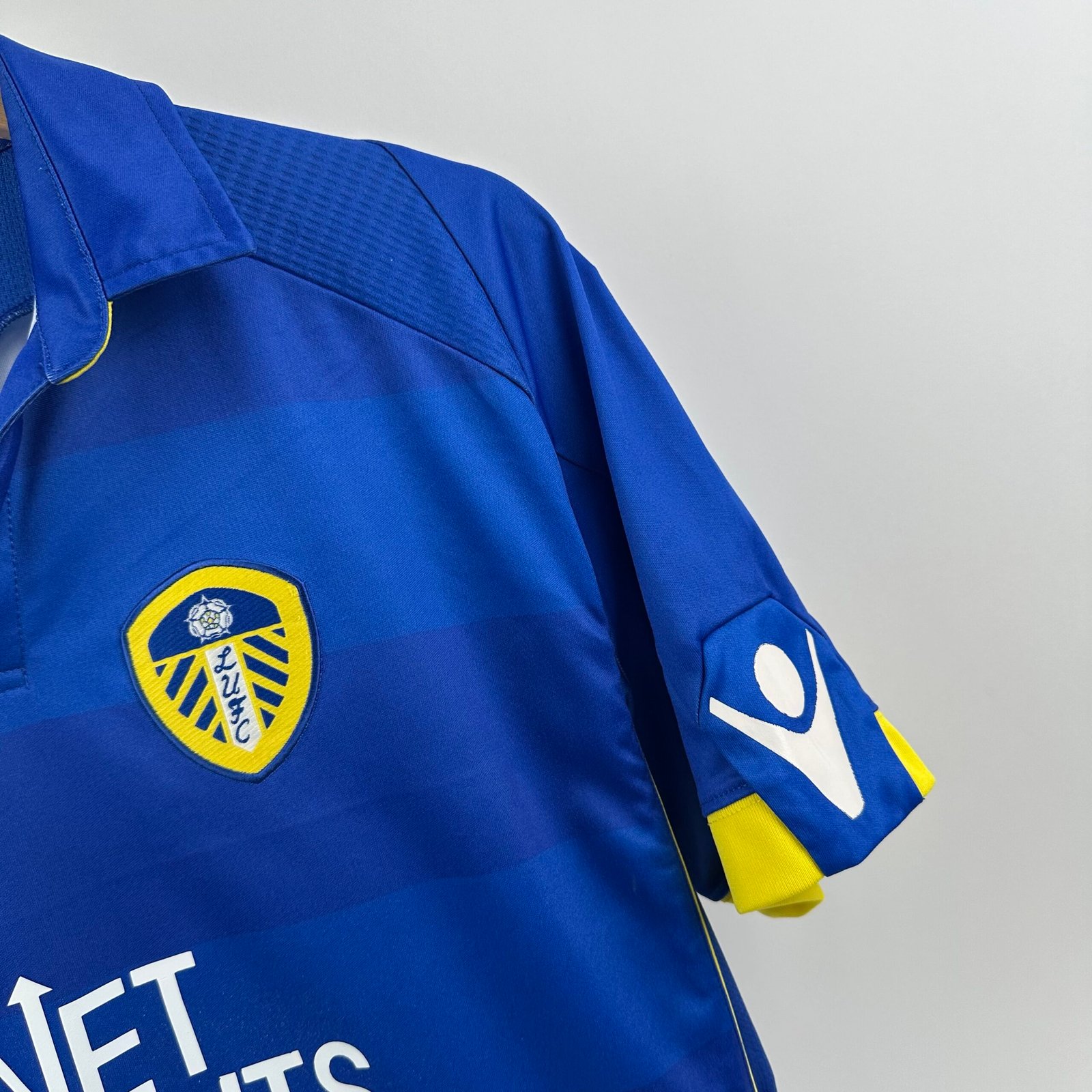 #10 Becchio Leeds United 2010-11 Away (M)