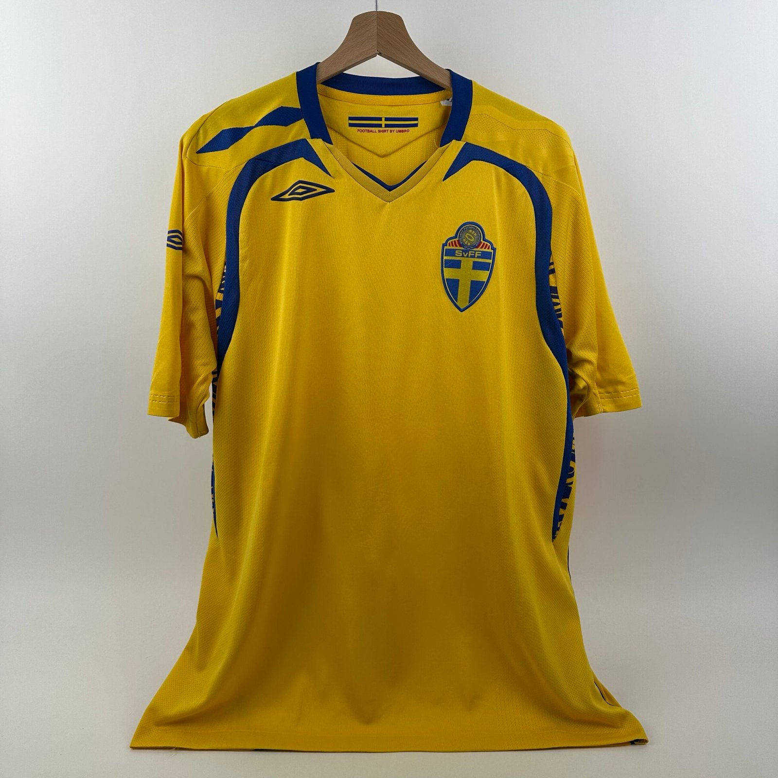 İsveç 2008 Home (L)