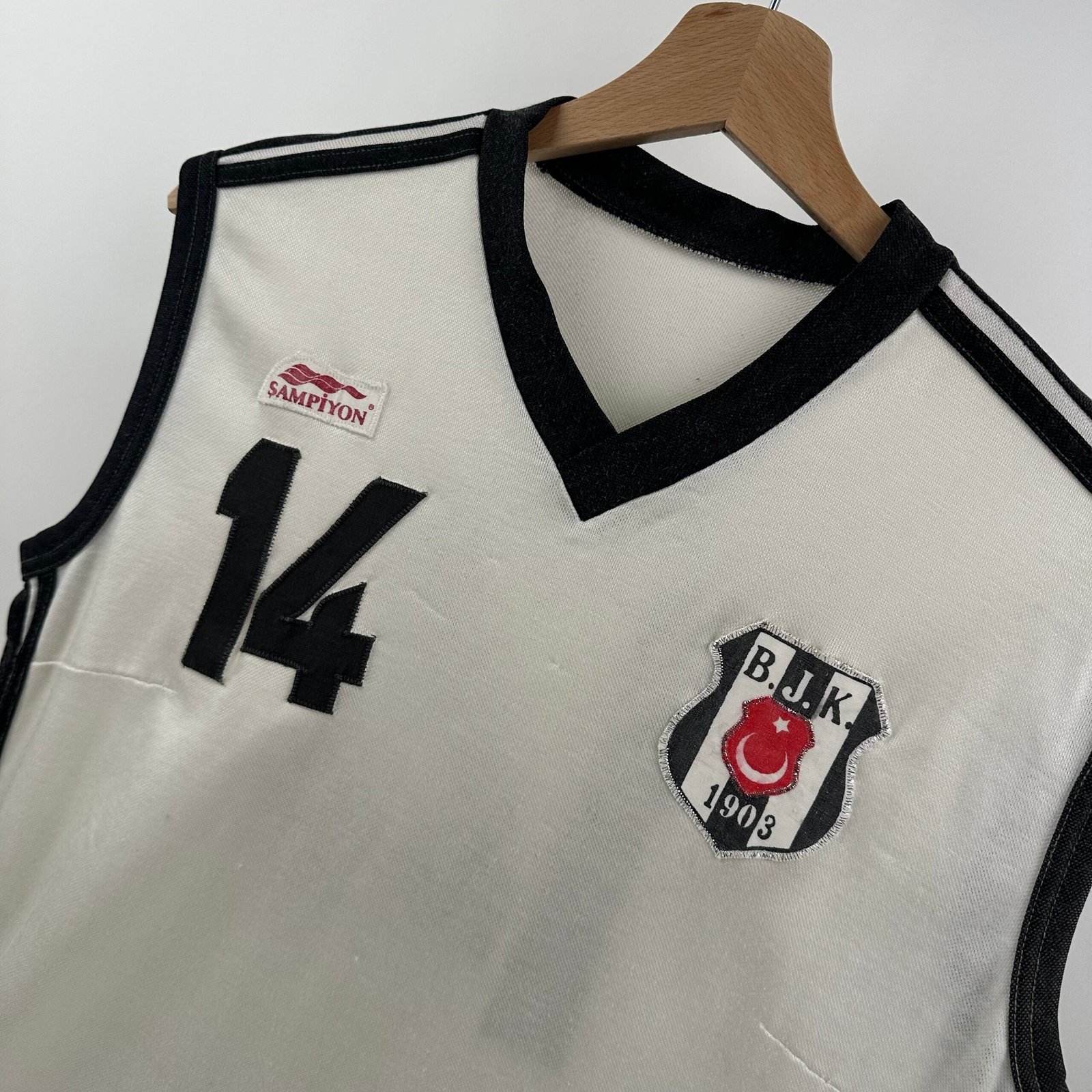 #14 Beşiktaş 1998-99 (M)