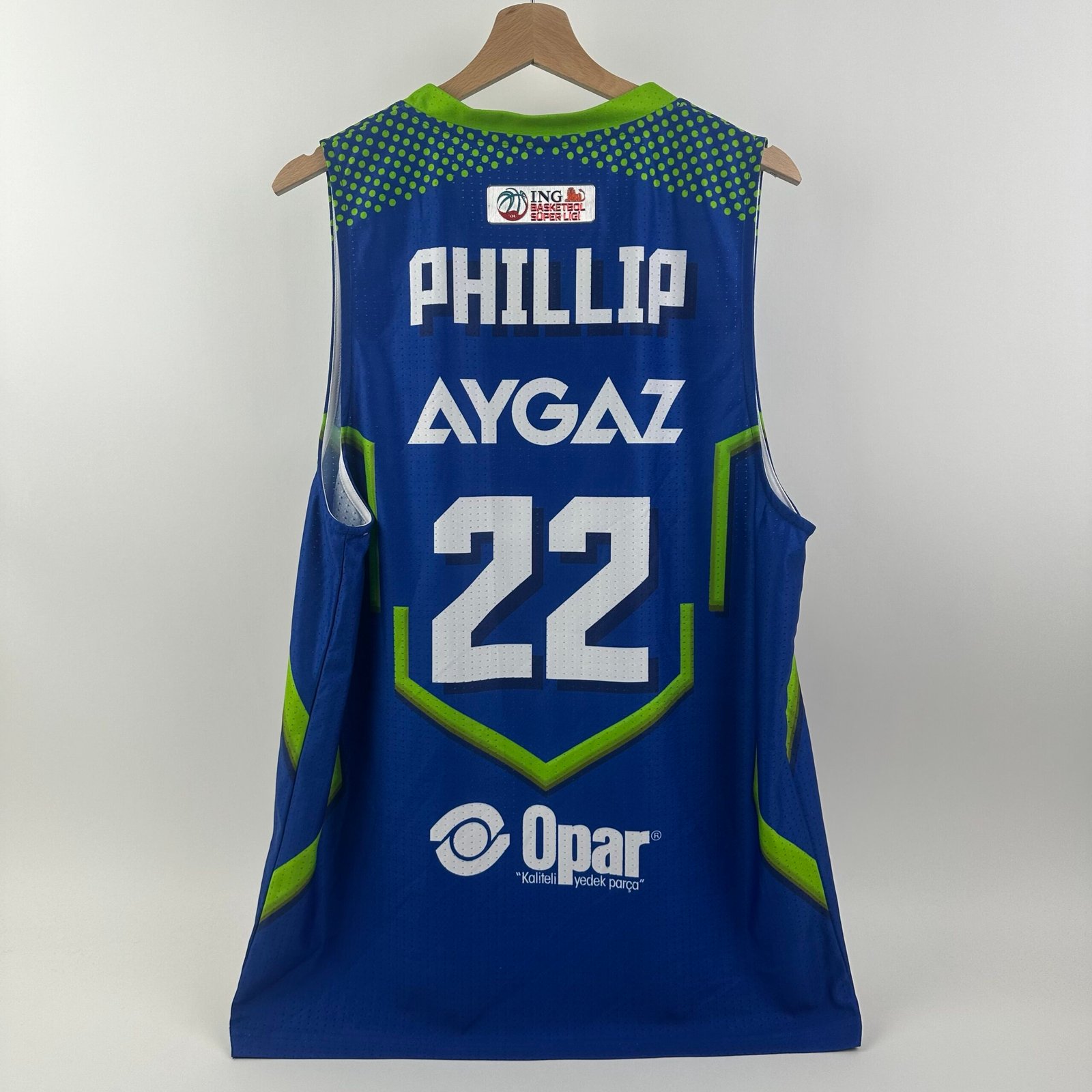 #22 Philip Tofaş 2019-20 (L)
