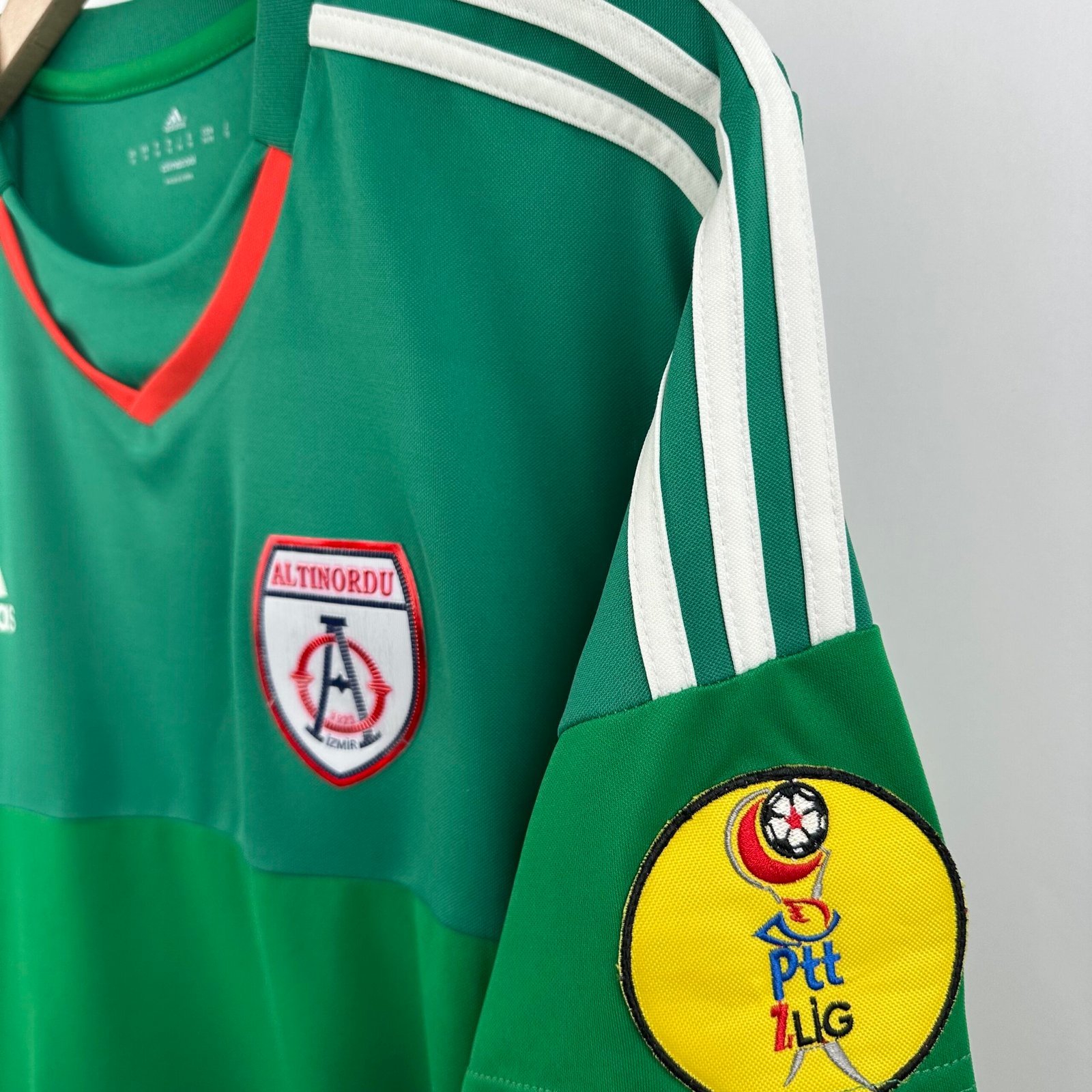 #13 Mert Altınordu 2015-16 GK (M)