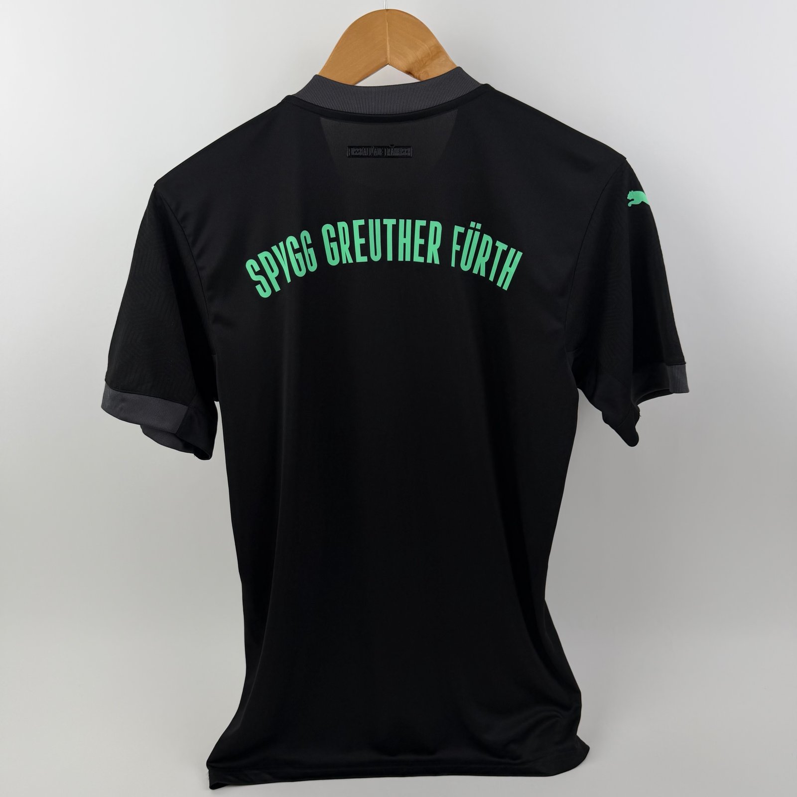 Greuther Fürth 2020-21Third (S)