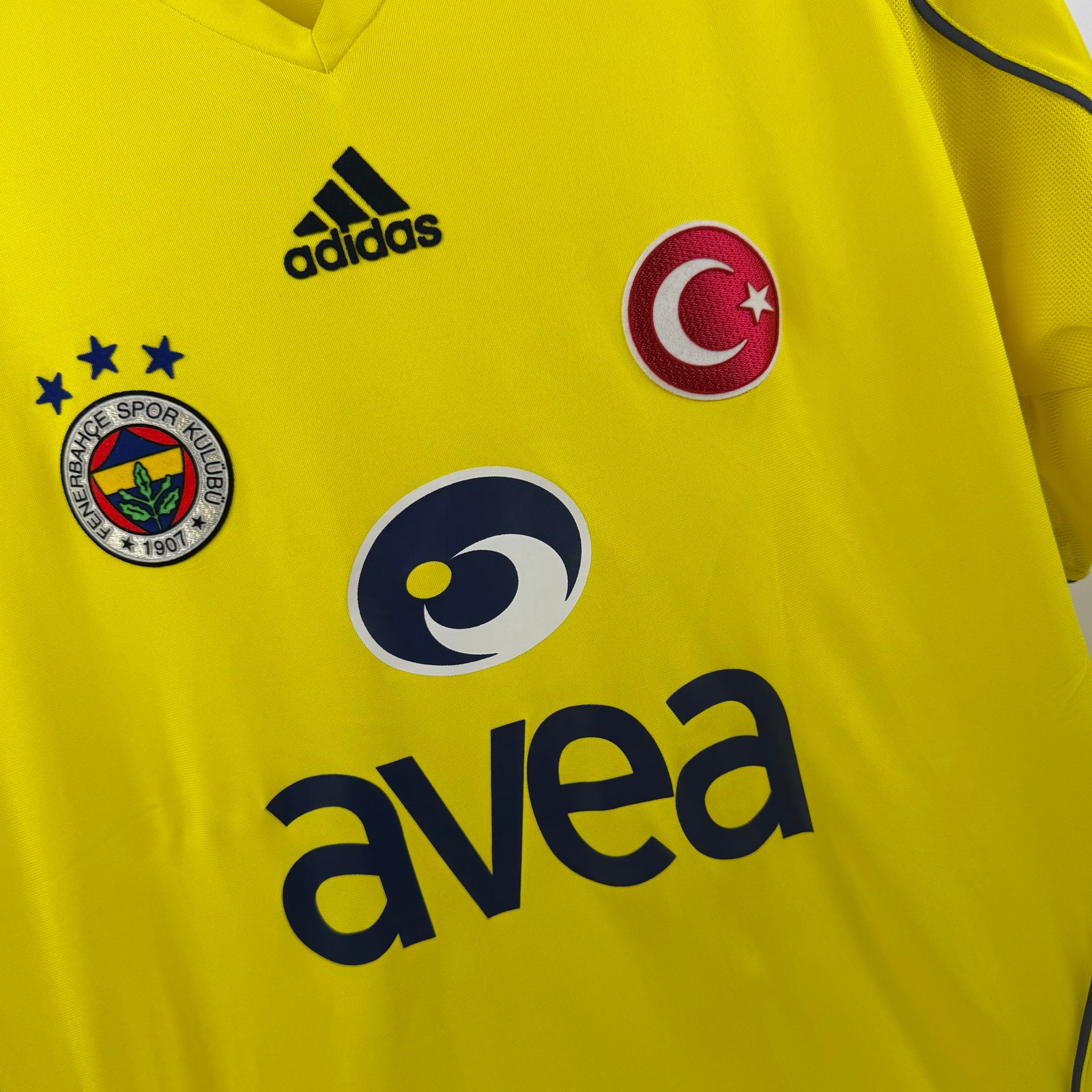 Fenerbahçe 2005-06 Away (L)