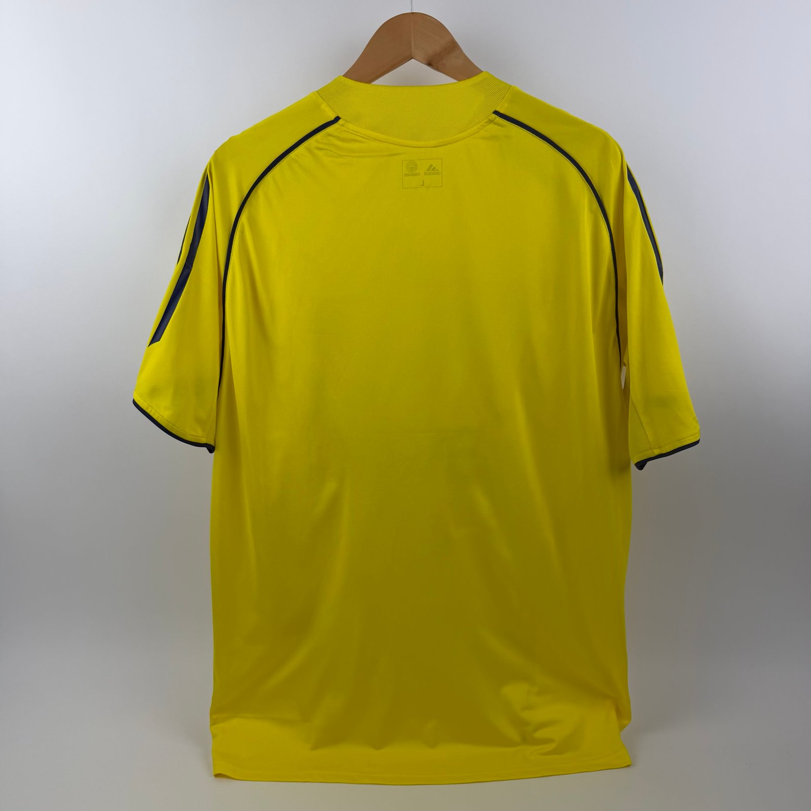 Fenerbahçe 2005-06 Away (L)