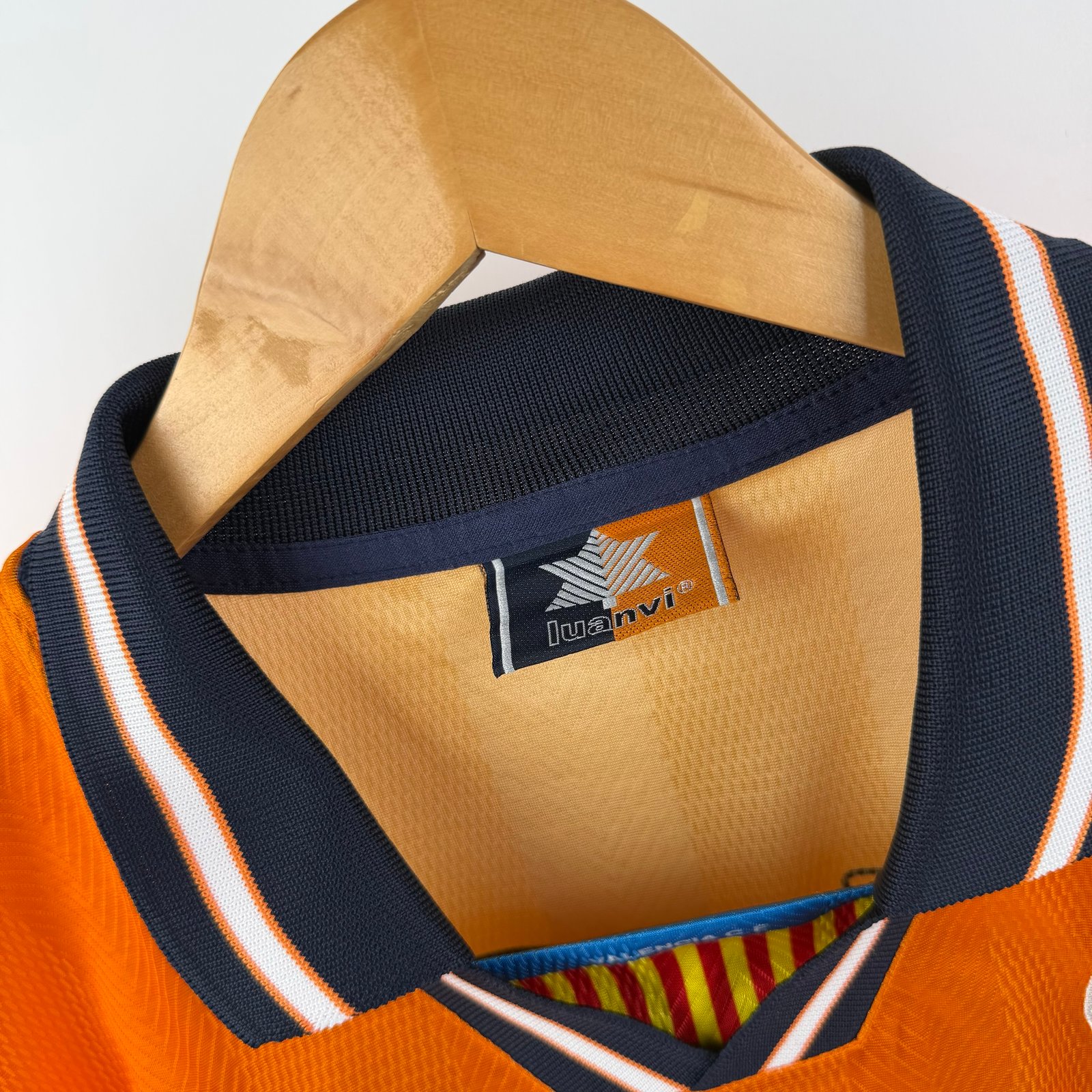 Valencia 1998-99 Away (L)