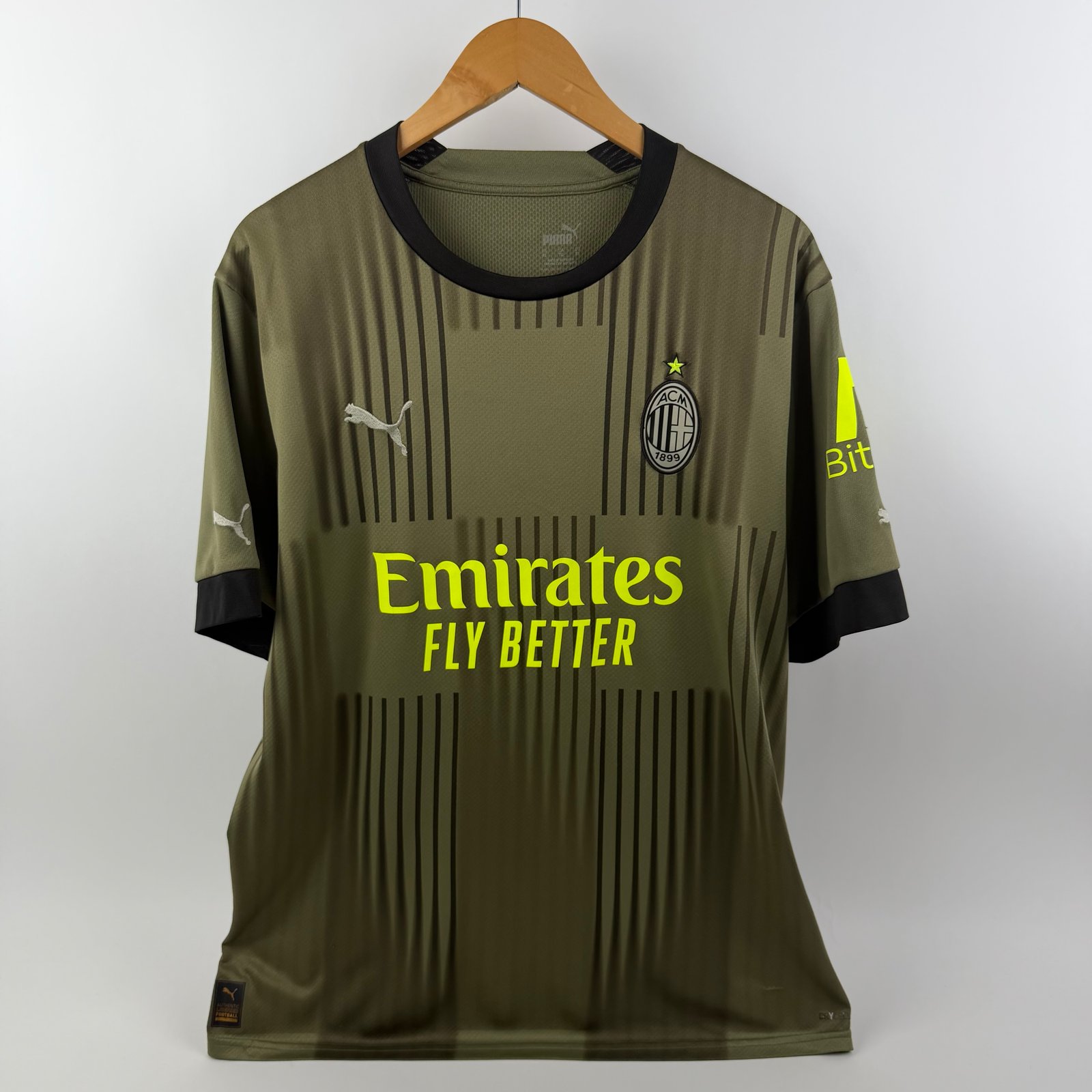 Milan 2022-23 Third (XL)