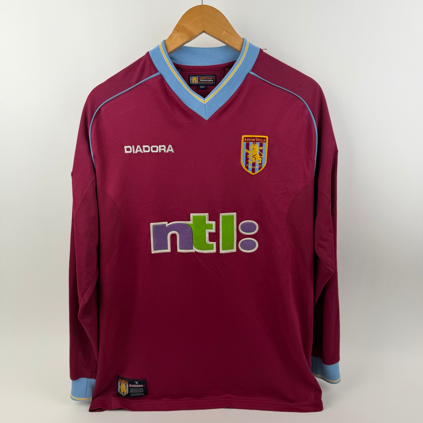 #5 Alpay Aston Villa 2001-02 Home (L)
