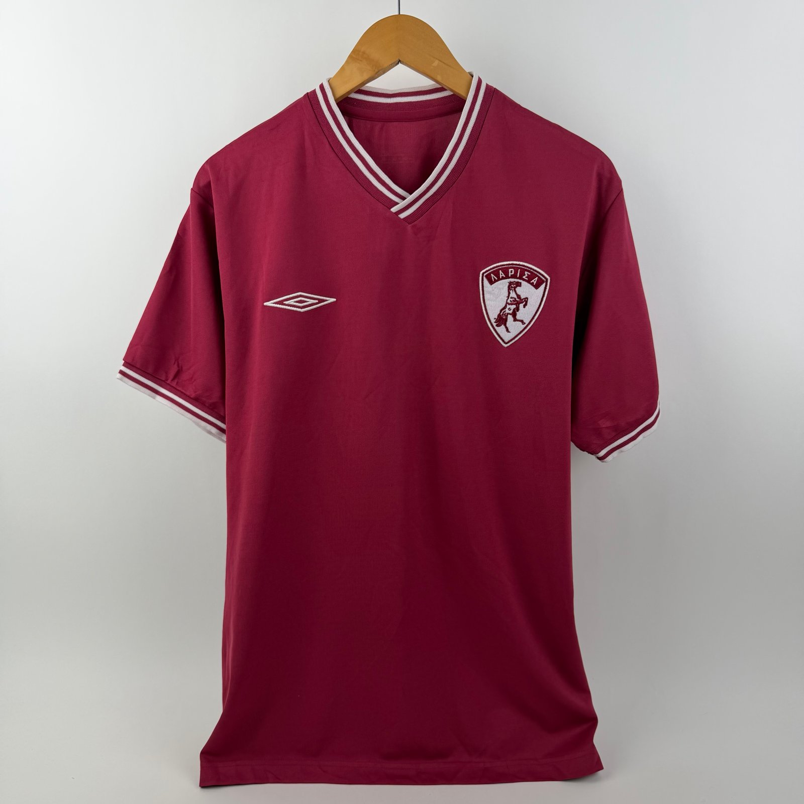 Larissa 2003-04 Home (L)