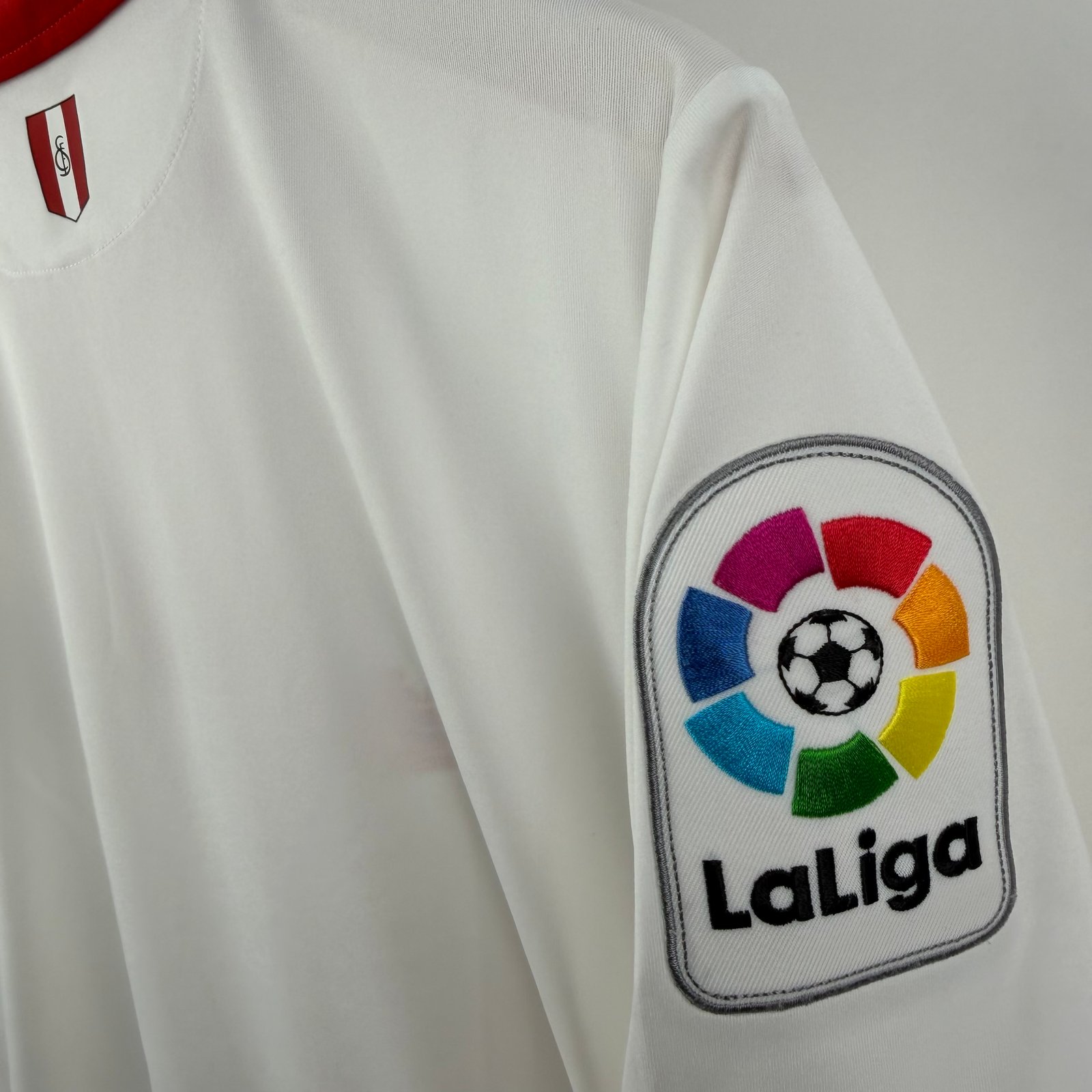Sevilla 2016-17 Home (L)