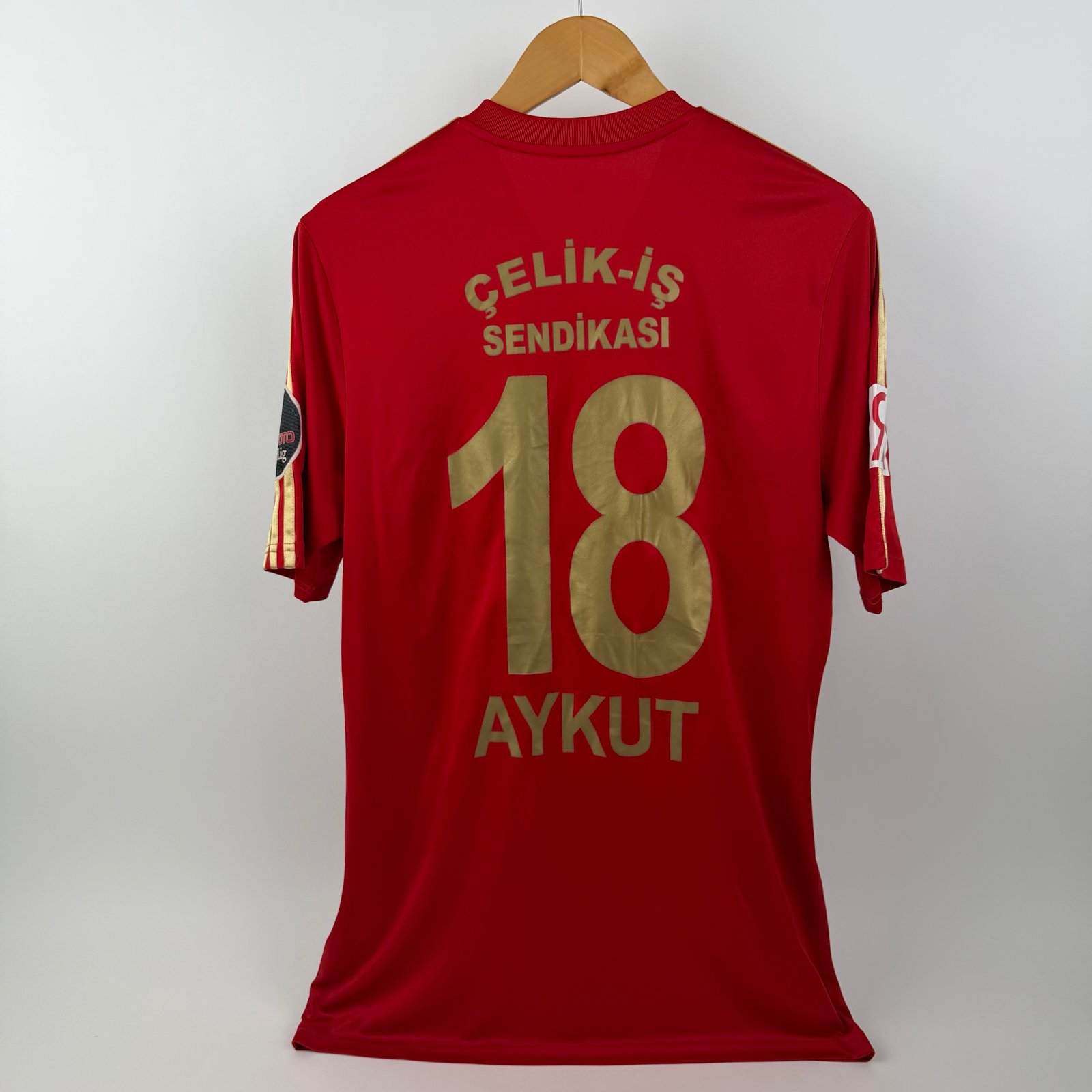 #18 Aykut Kardemir Karabük 2014-15 Home (L)