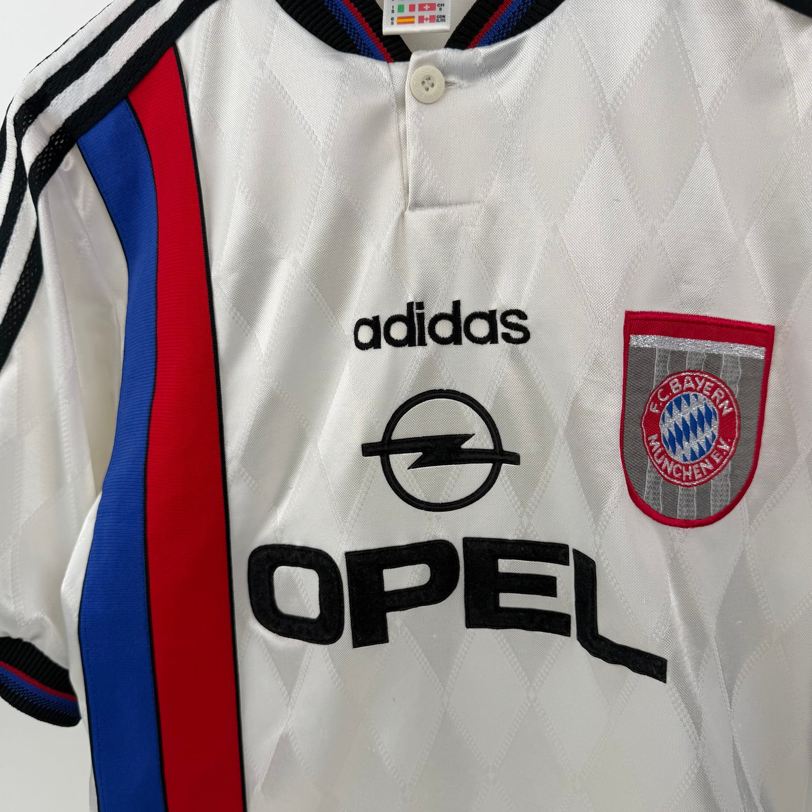 Bayern München 1995-98 Away (S)