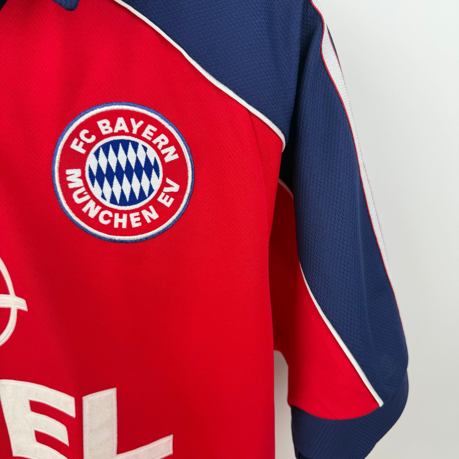 #10 Matthaus Bayern München 1999-01 Home (S)