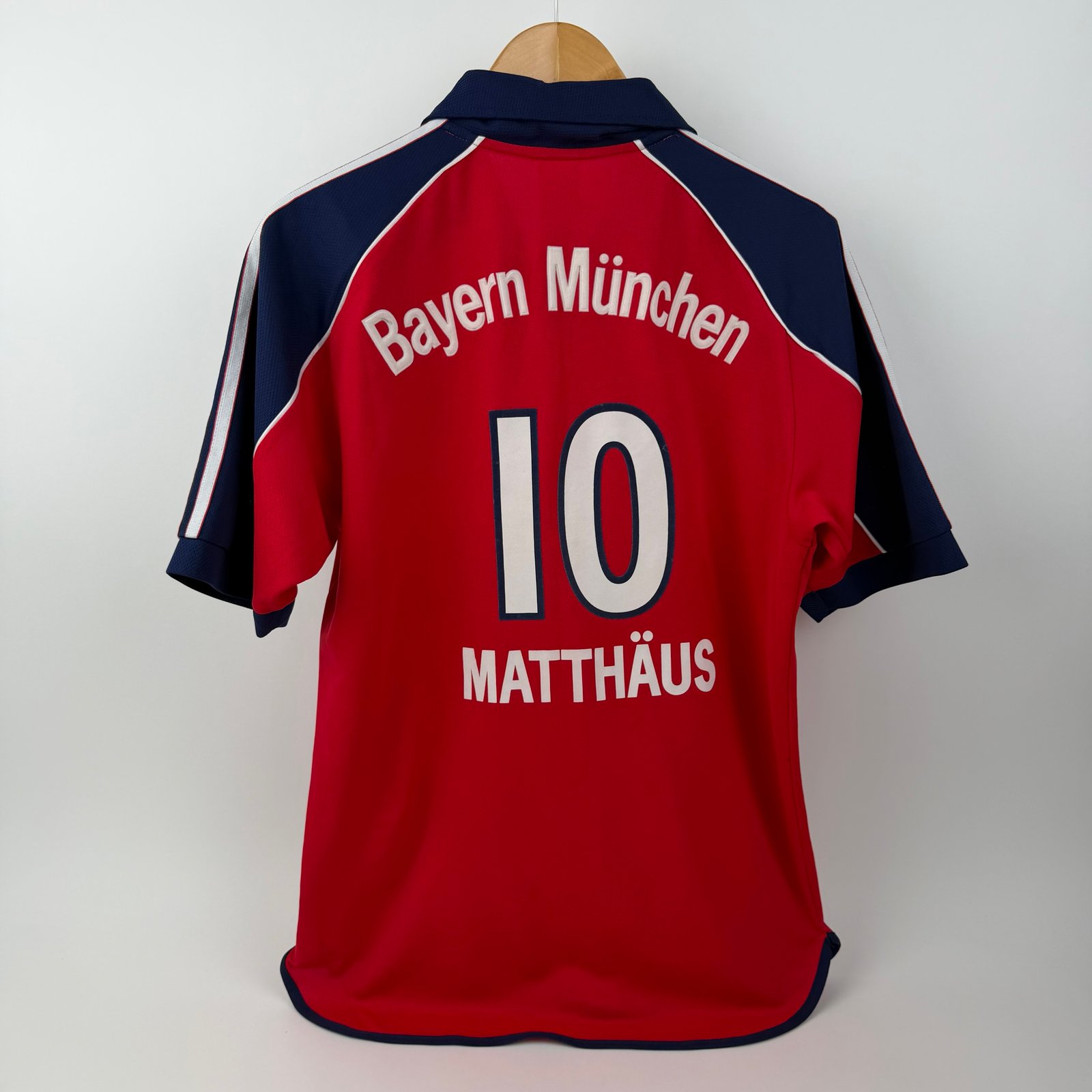 #10 Matthaus Bayern München 1999-01 Home (S)