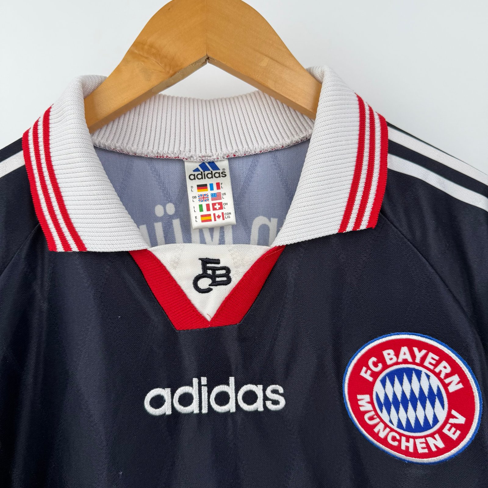 Bayern München 1997-99 Home (L)