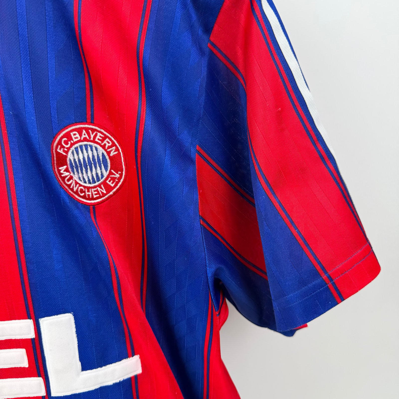 #18 Klinsmann Bayern München 1995-97 Home (M)