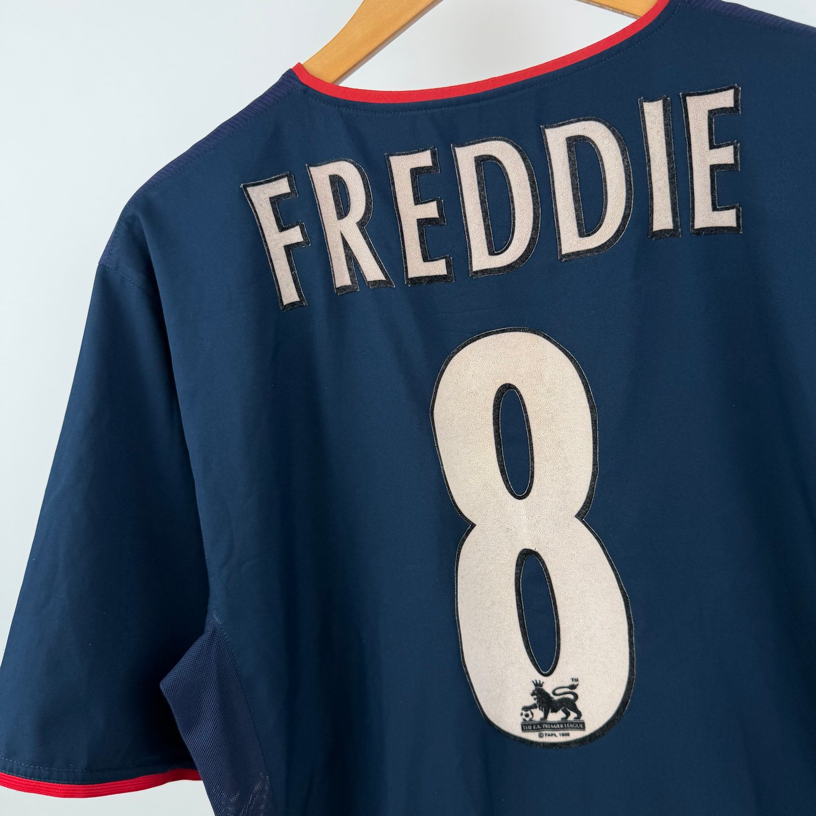 #8 Freddie Arsenal 2002-03 Away (L)