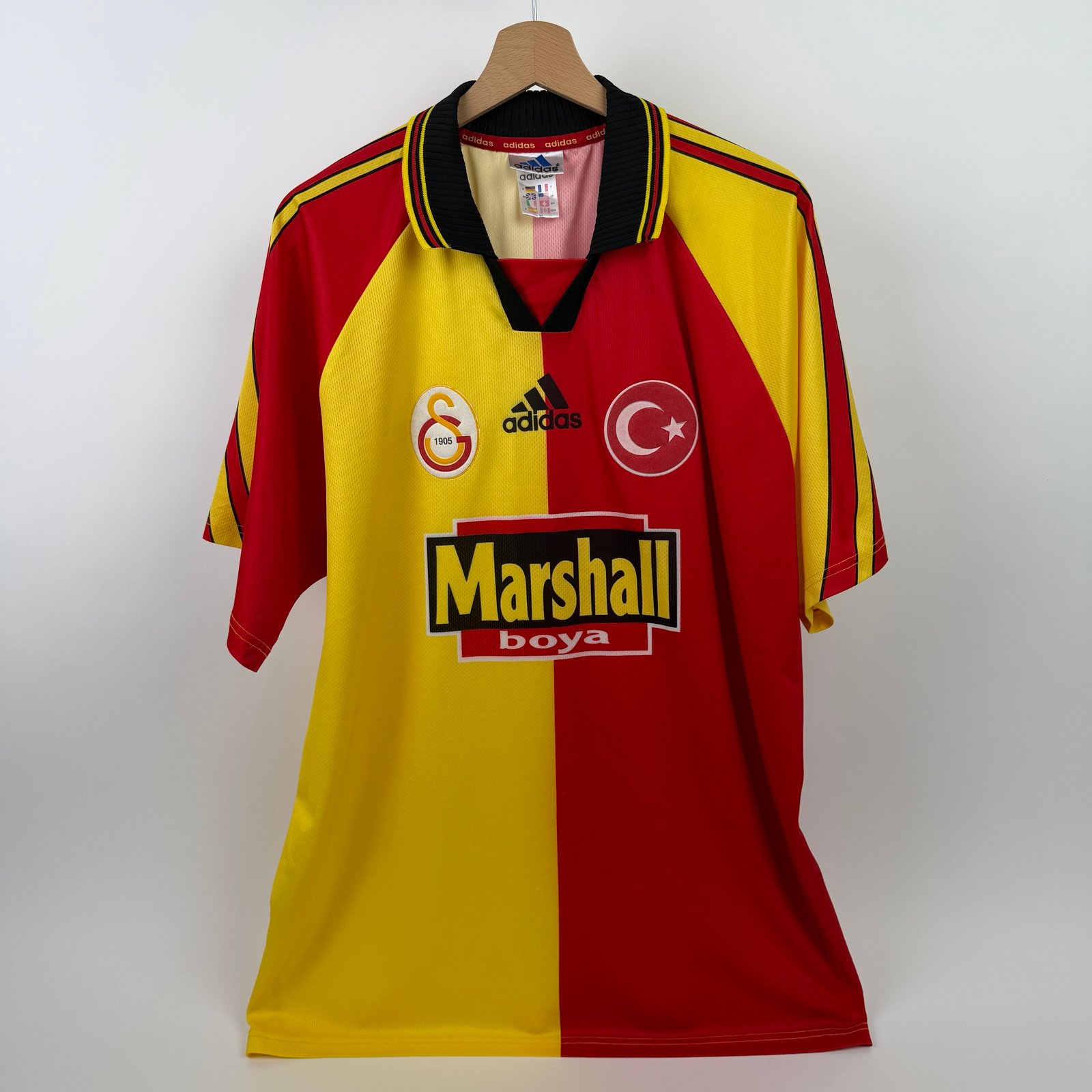 Galatasaray 1998-99 Home (XL)