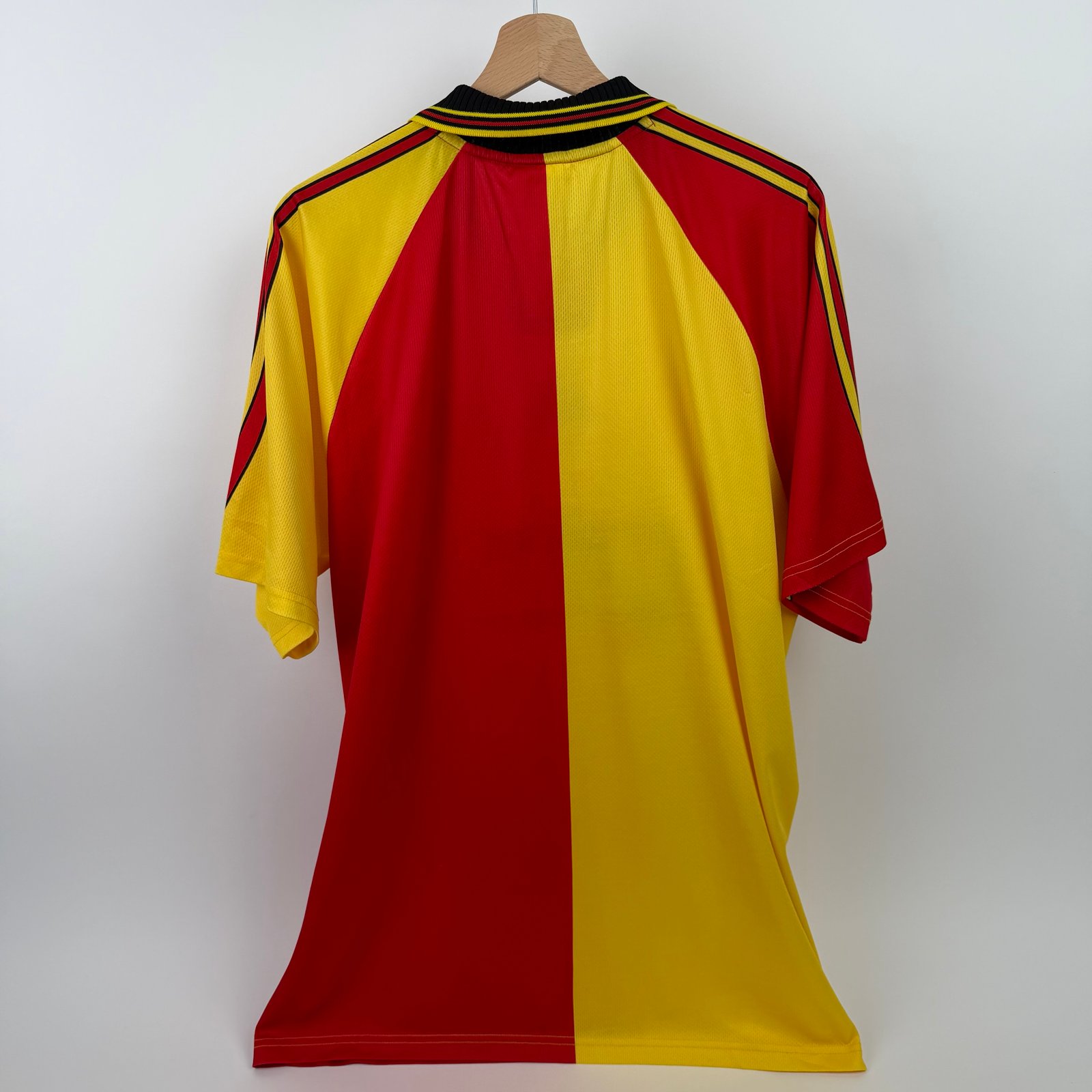 Galatasaray 1998-99 Home (XL)